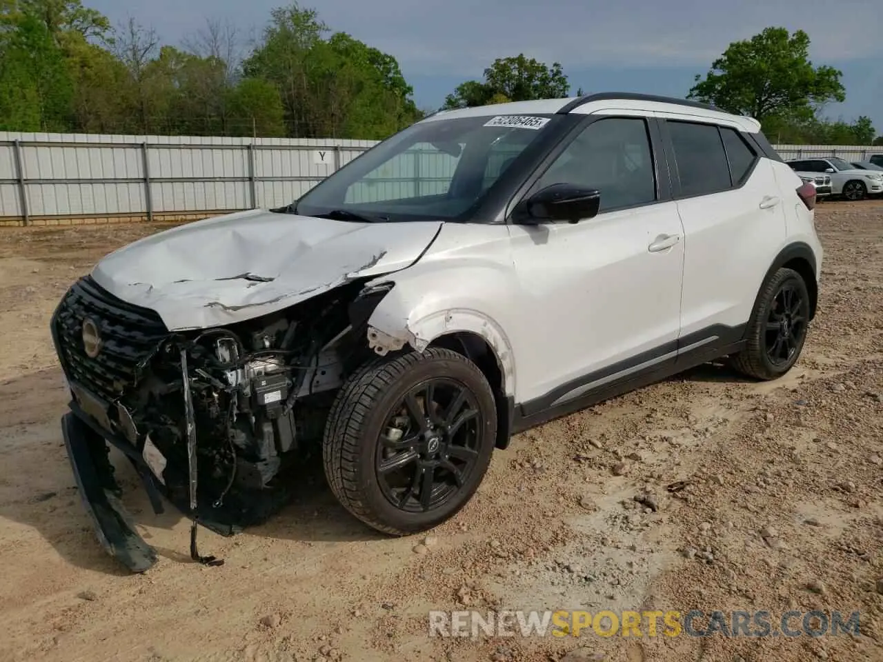 1 Photograph of a damaged car 3N1CP5DV1NL496001 NISSAN KICKS 2022