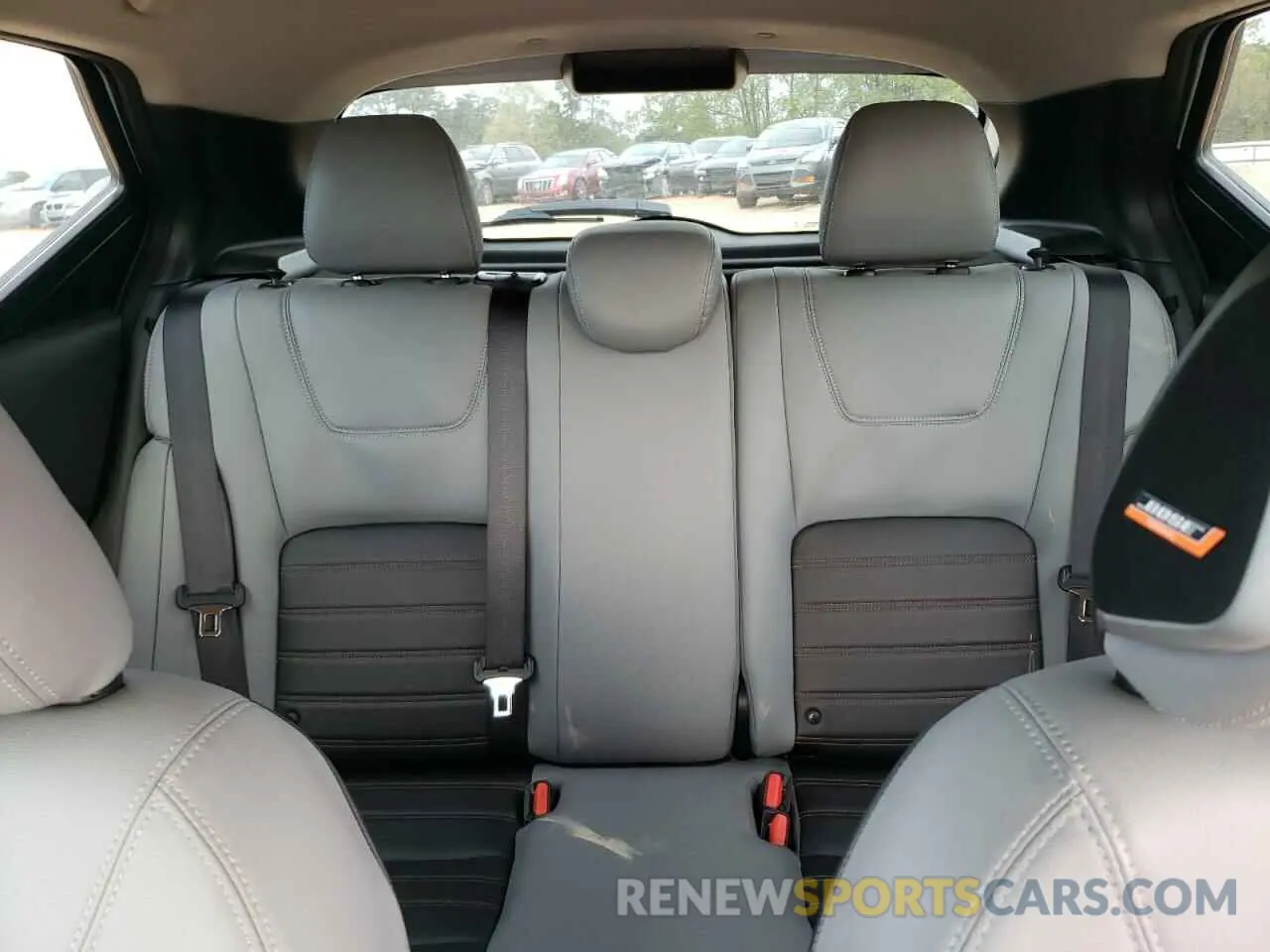 10 Photograph of a damaged car 3N1CP5DV1NL496001 NISSAN KICKS 2022