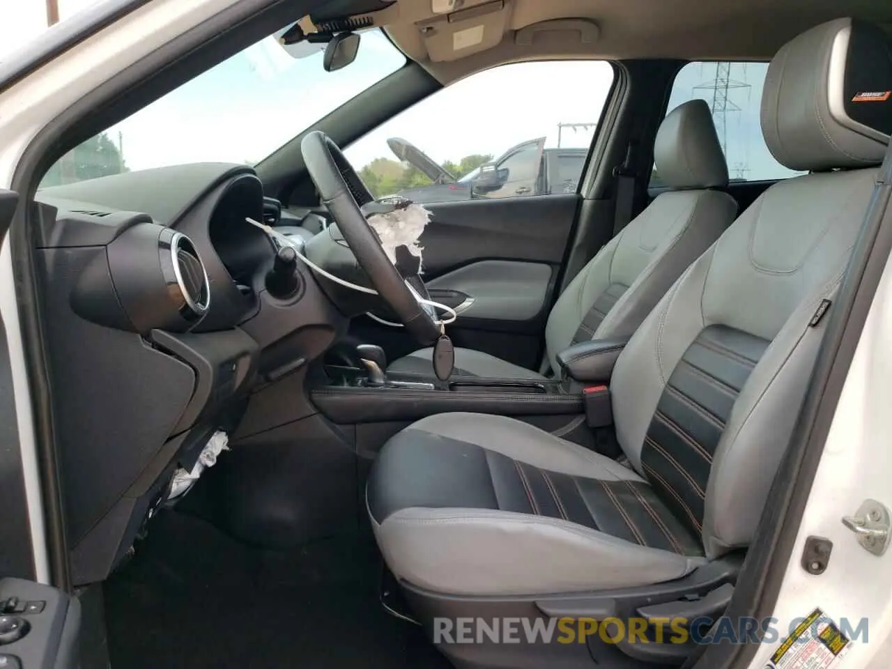 7 Photograph of a damaged car 3N1CP5DV1NL496001 NISSAN KICKS 2022