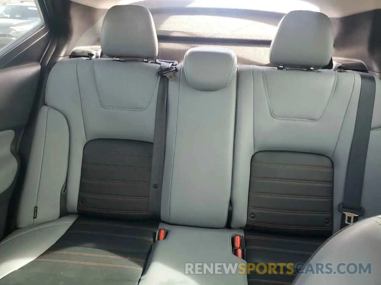 10 Photograph of a damaged car 3N1CP5DV3NL475683 NISSAN KICKS 2022