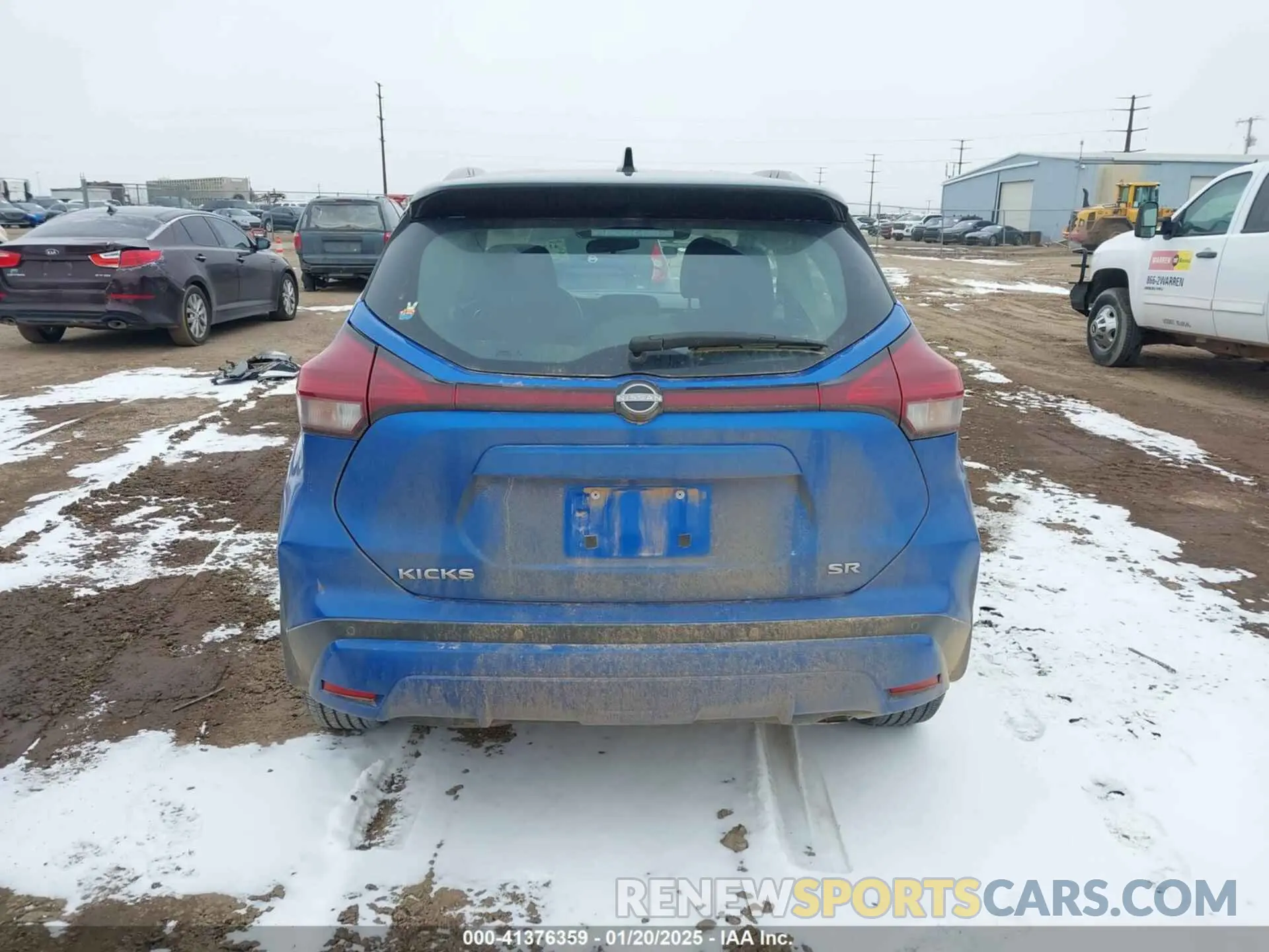 16 Photograph of a damaged car 3N1CP5DV8NL482046 NISSAN KICKS 2022