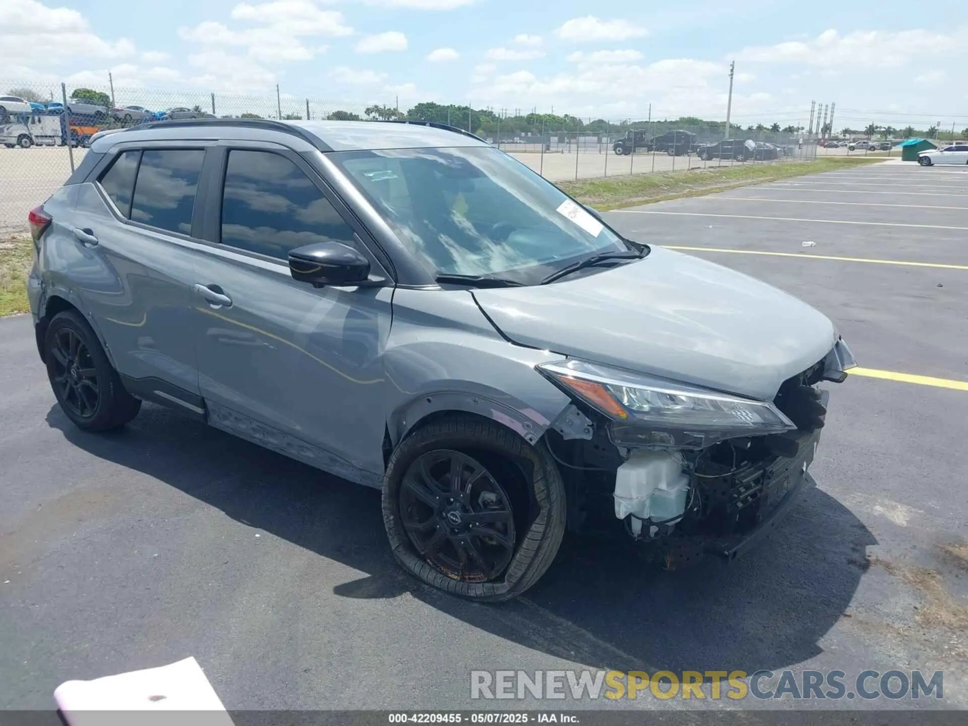 1 Photograph of a damaged car 3N1CP5DV8NL491054 NISSAN KICKS 2022