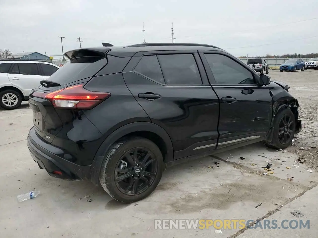 3 Photograph of a damaged car 3N1CP5DVXNL527617 NISSAN KICKS 2022