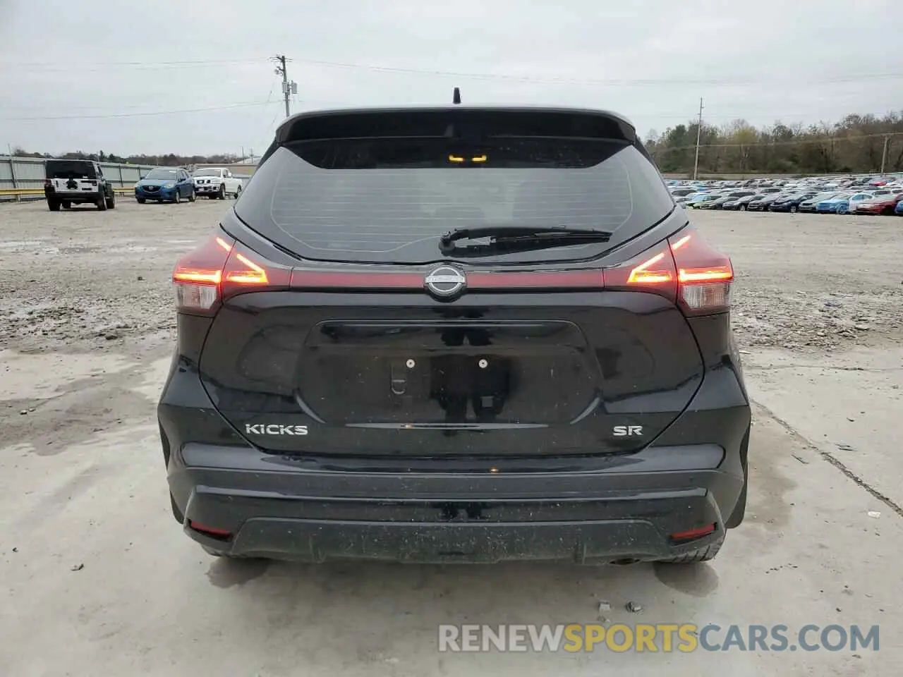 6 Photograph of a damaged car 3N1CP5DVXNL527617 NISSAN KICKS 2022