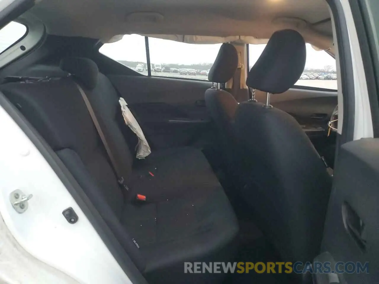 12 Photograph of a damaged car 3N1CP5BV0PL491104 NISSAN KICKS 2023