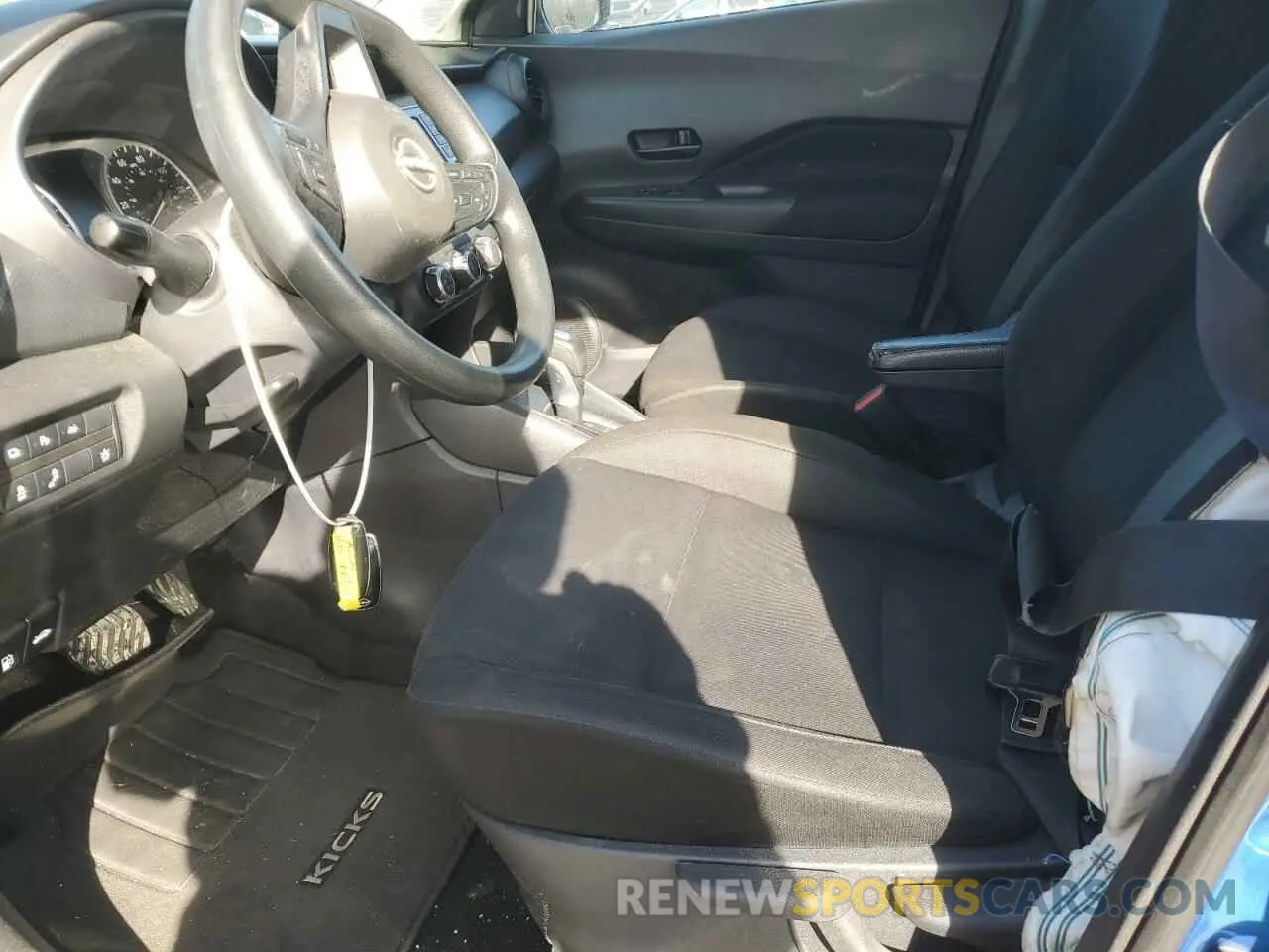 7 Photograph of a damaged car 3N1CP5BV0PL546263 NISSAN KICKS 2023
