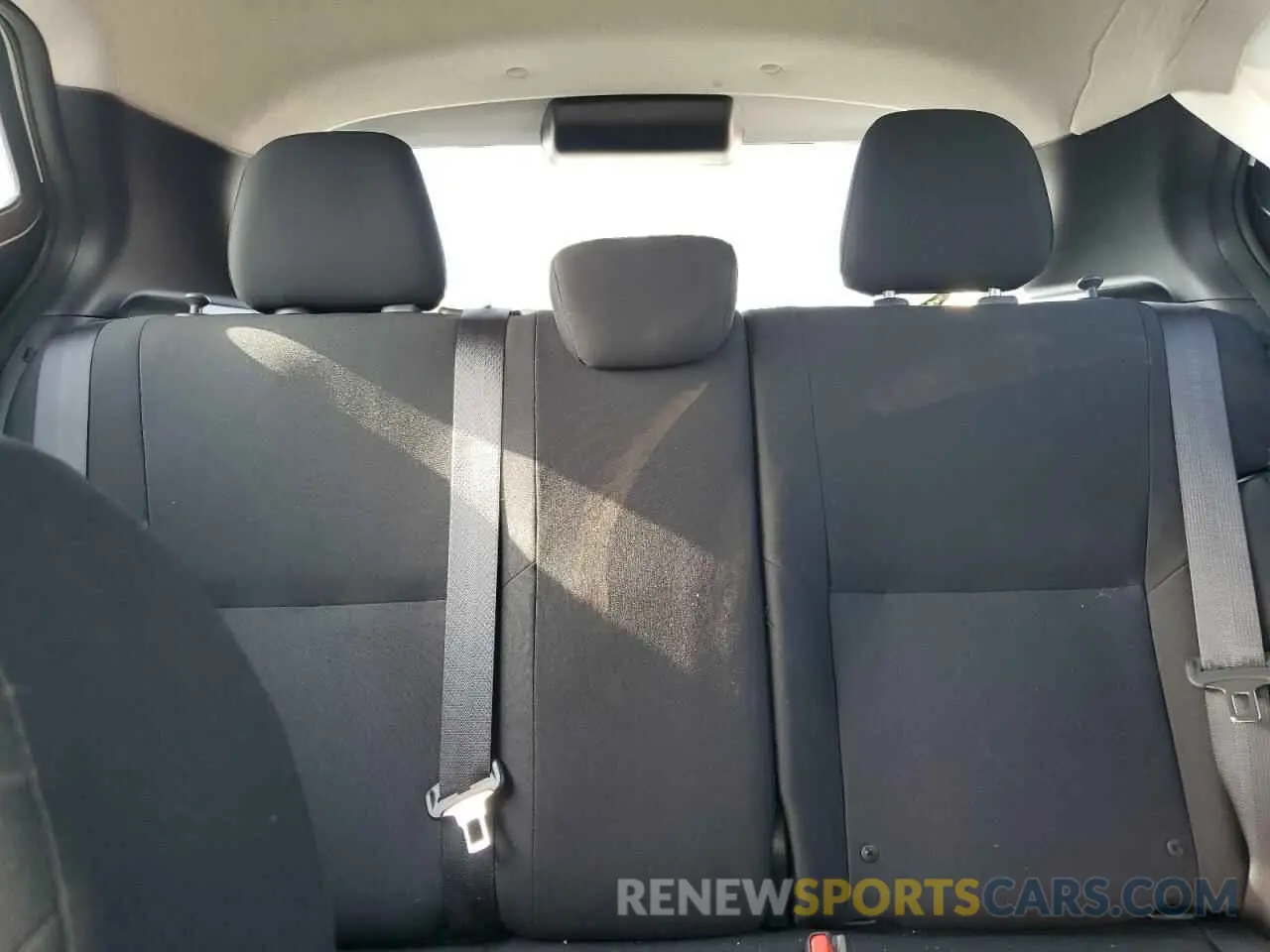 10 Photograph of a damaged car 3N1CP5BV0PL551396 NISSAN KICKS 2023