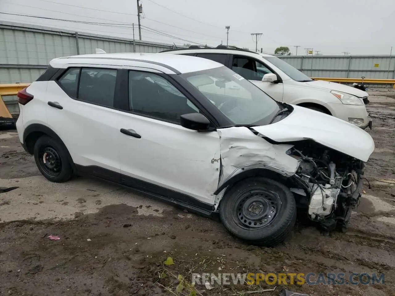4 Photograph of a damaged car 3N1CP5BV2PL494540 NISSAN KICKS 2023