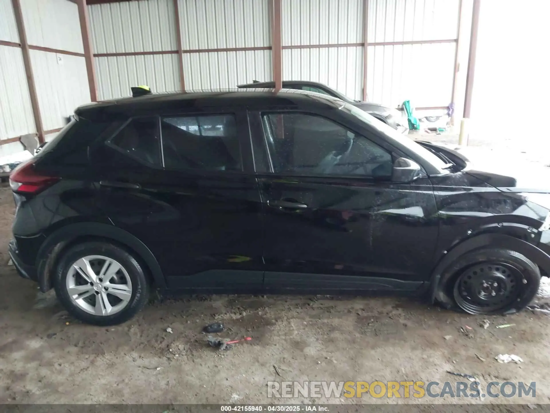 13 Photograph of a damaged car 3N1CP5BV3PL473289 NISSAN KICKS 2023