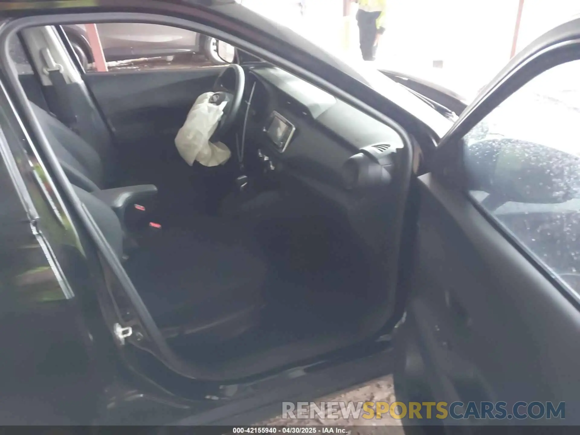 5 Photograph of a damaged car 3N1CP5BV3PL473289 NISSAN KICKS 2023