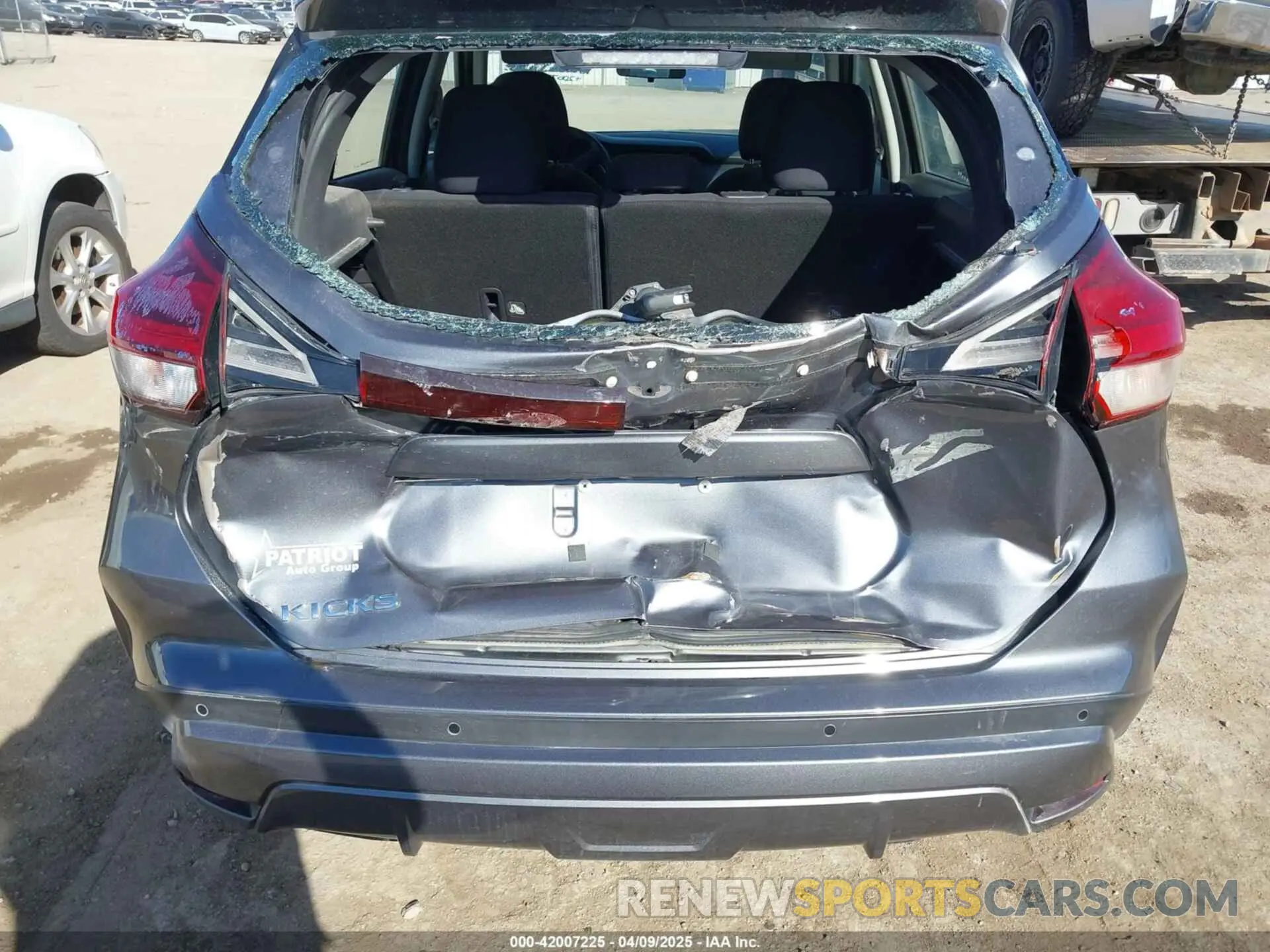 6 Photograph of a damaged car 3N1CP5BV3PL475978 NISSAN KICKS 2023
