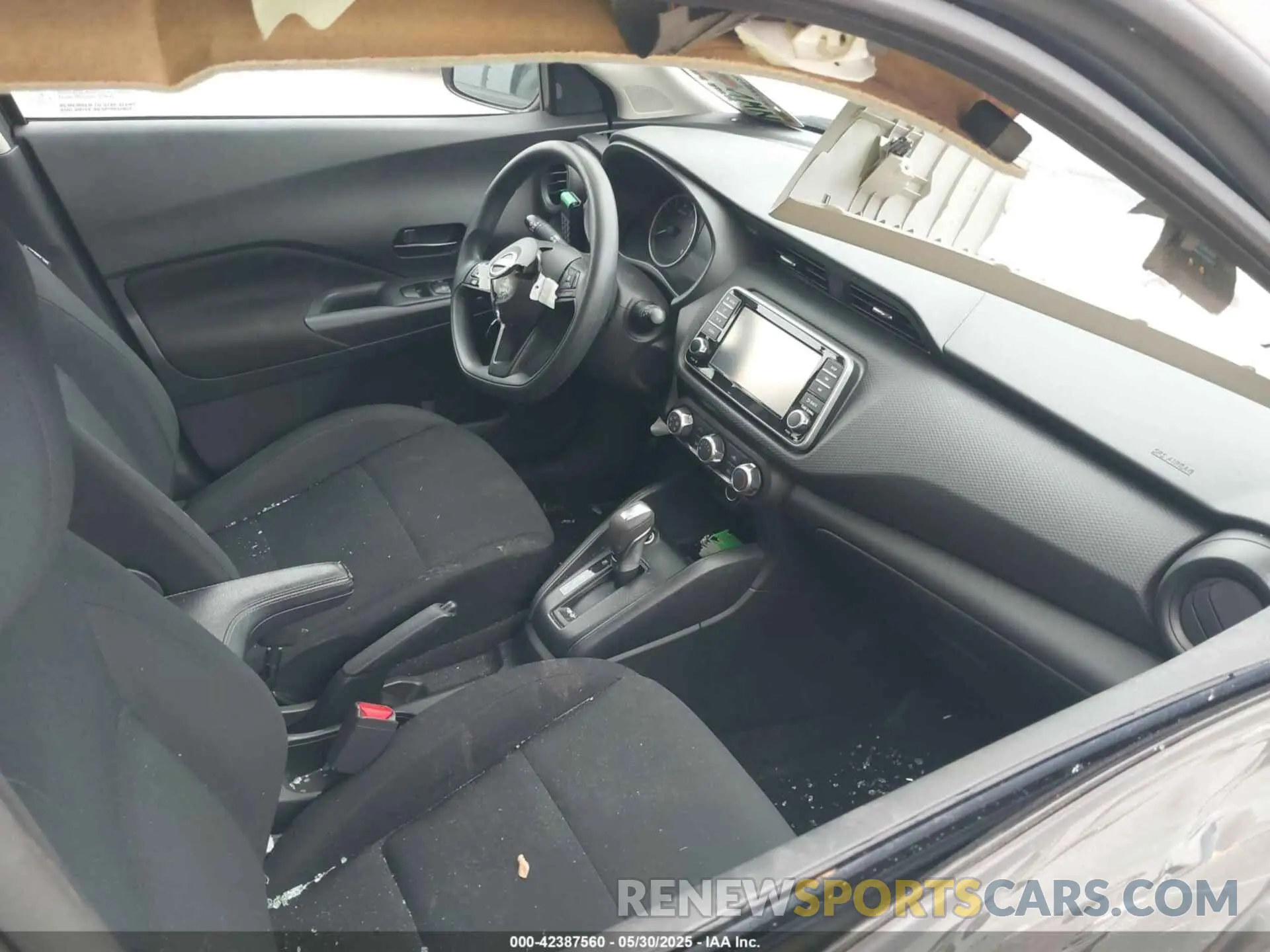 5 Photograph of a damaged car 3N1CP5BV3PL543504 NISSAN KICKS 2023
