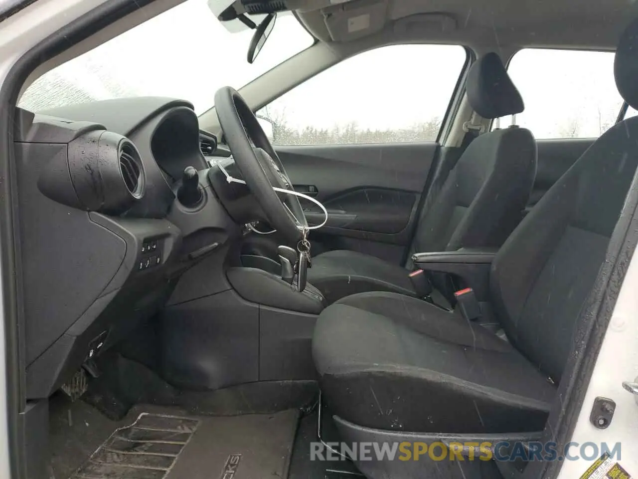 7 Photograph of a damaged car 3N1CP5BV3PL560805 NISSAN KICKS 2023