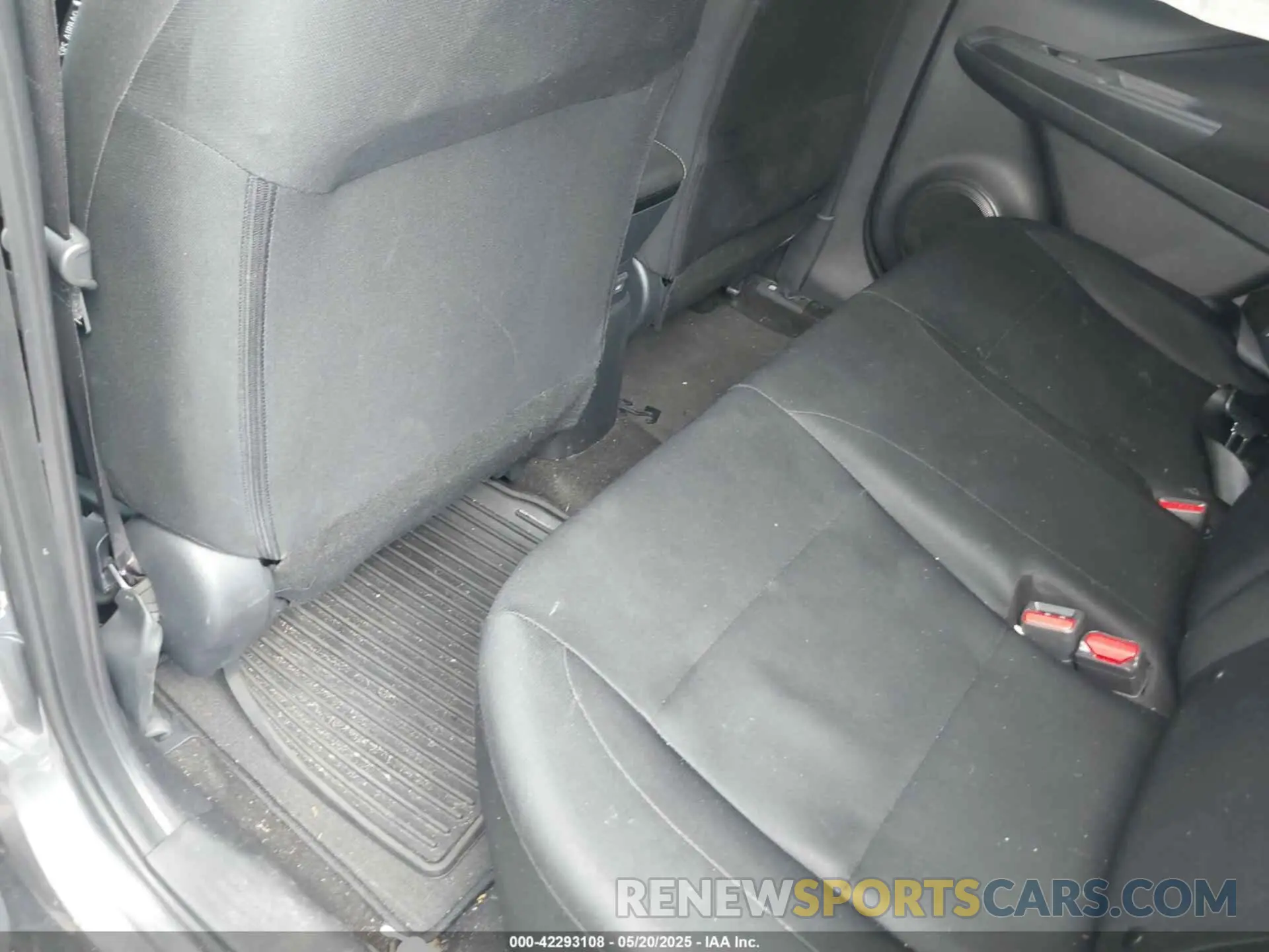 8 Photograph of a damaged car 3N1CP5BV3PL573053 NISSAN KICKS 2023