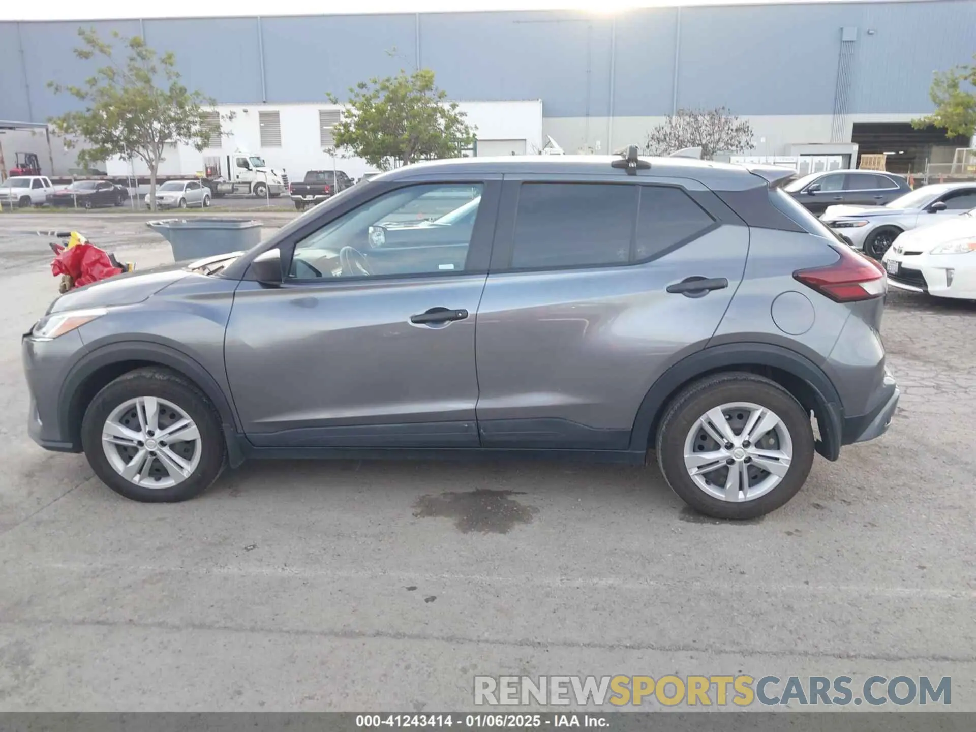 14 Photograph of a damaged car 3N1CP5BV4PL469266 NISSAN KICKS 2023