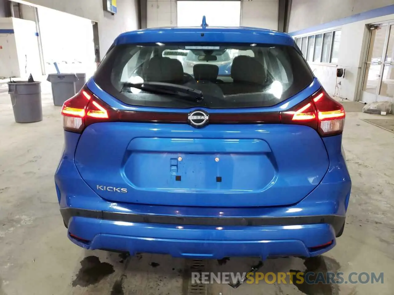 6 Photograph of a damaged car 3N1CP5BV4PL535752 NISSAN KICKS 2023