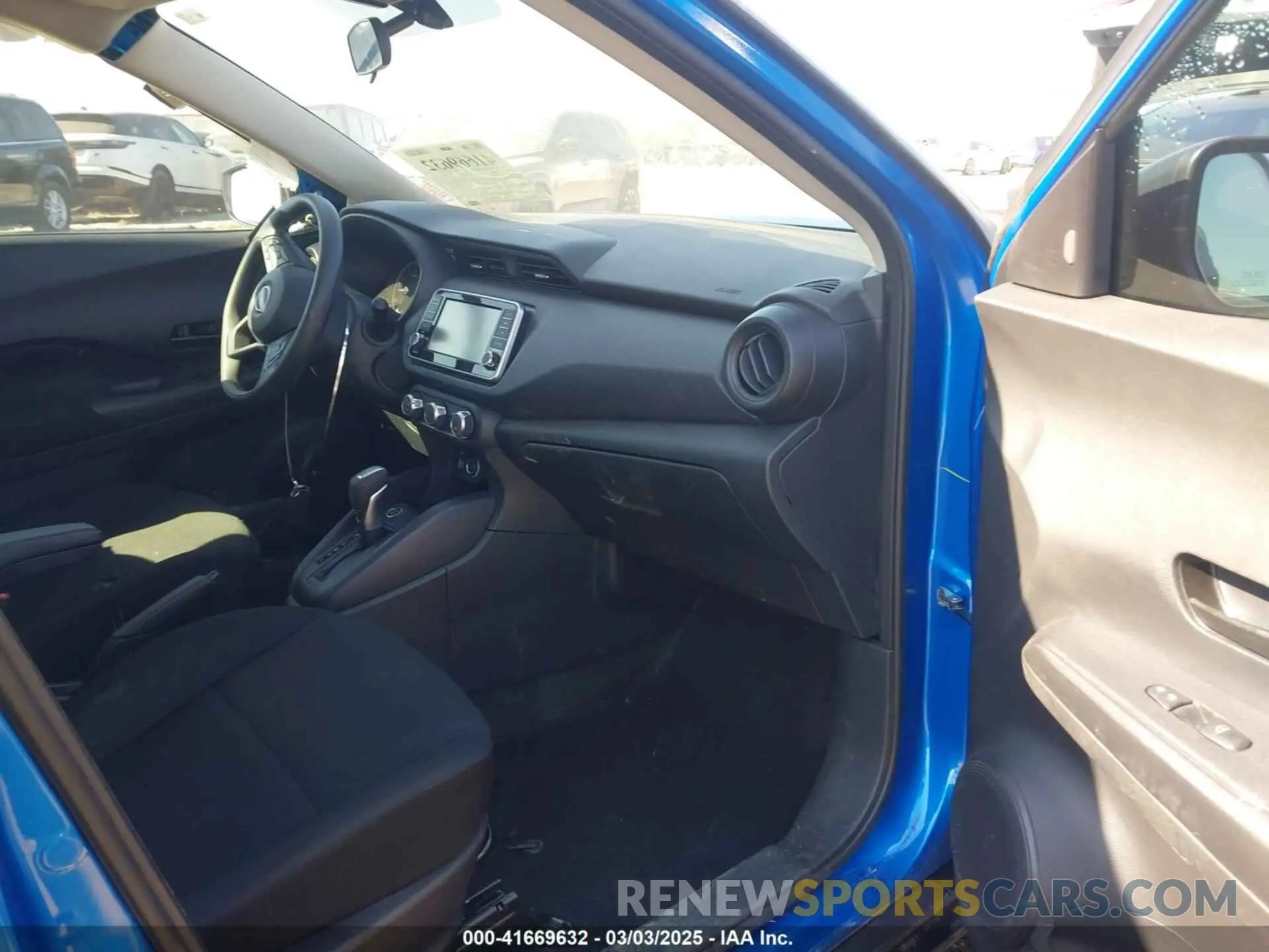 5 Photograph of a damaged car 3N1CP5BV4PL559498 NISSAN KICKS 2023