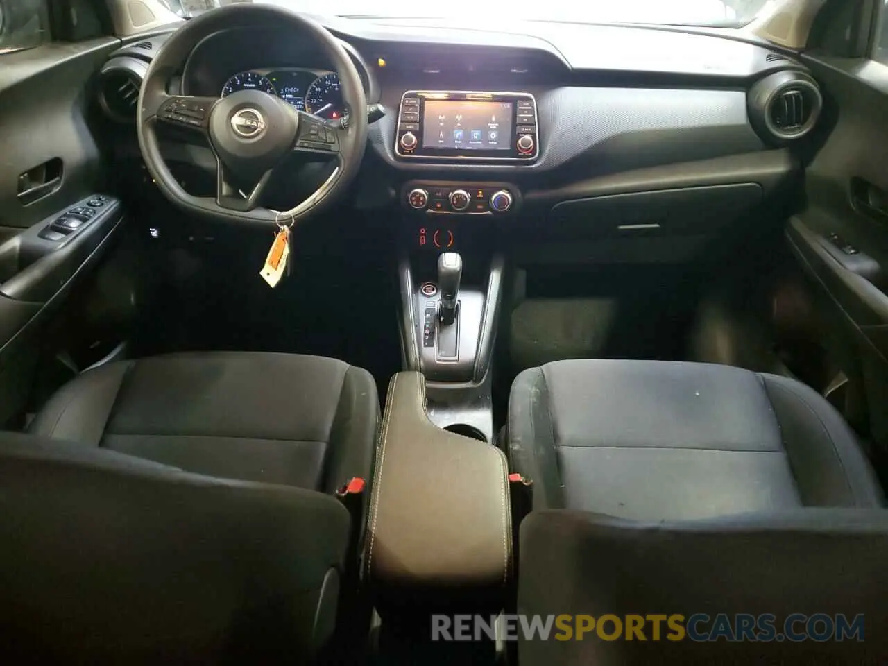 8 Photograph of a damaged car 3N1CP5BV5PL548428 NISSAN KICKS 2023