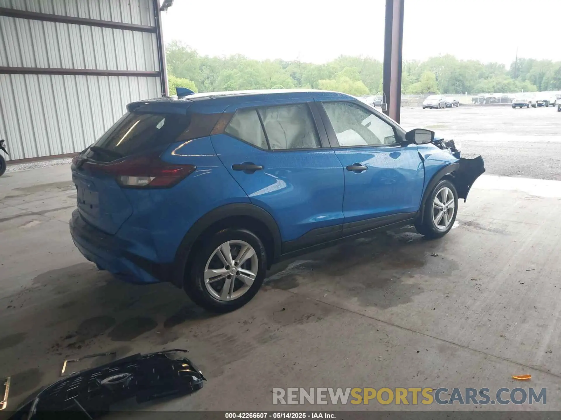 4 Photograph of a damaged car 3N1CP5BV5PL552088 NISSAN KICKS 2023