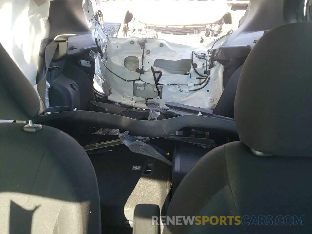 10 Photograph of a damaged car 3N1CP5BV6PL487073 NISSAN KICKS 2023