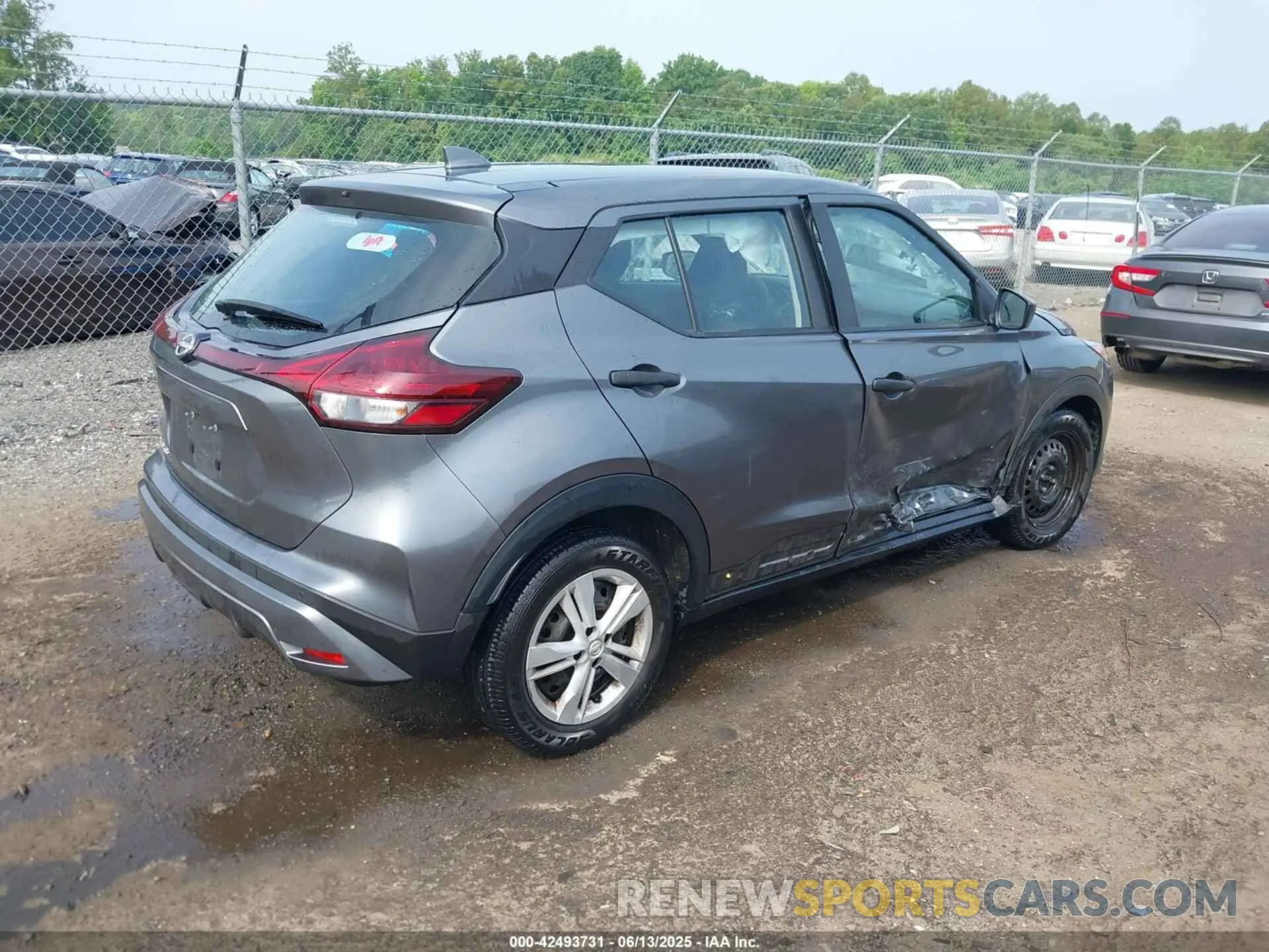 4 Photograph of a damaged car 3N1CP5BV6PL528866 NISSAN KICKS 2023