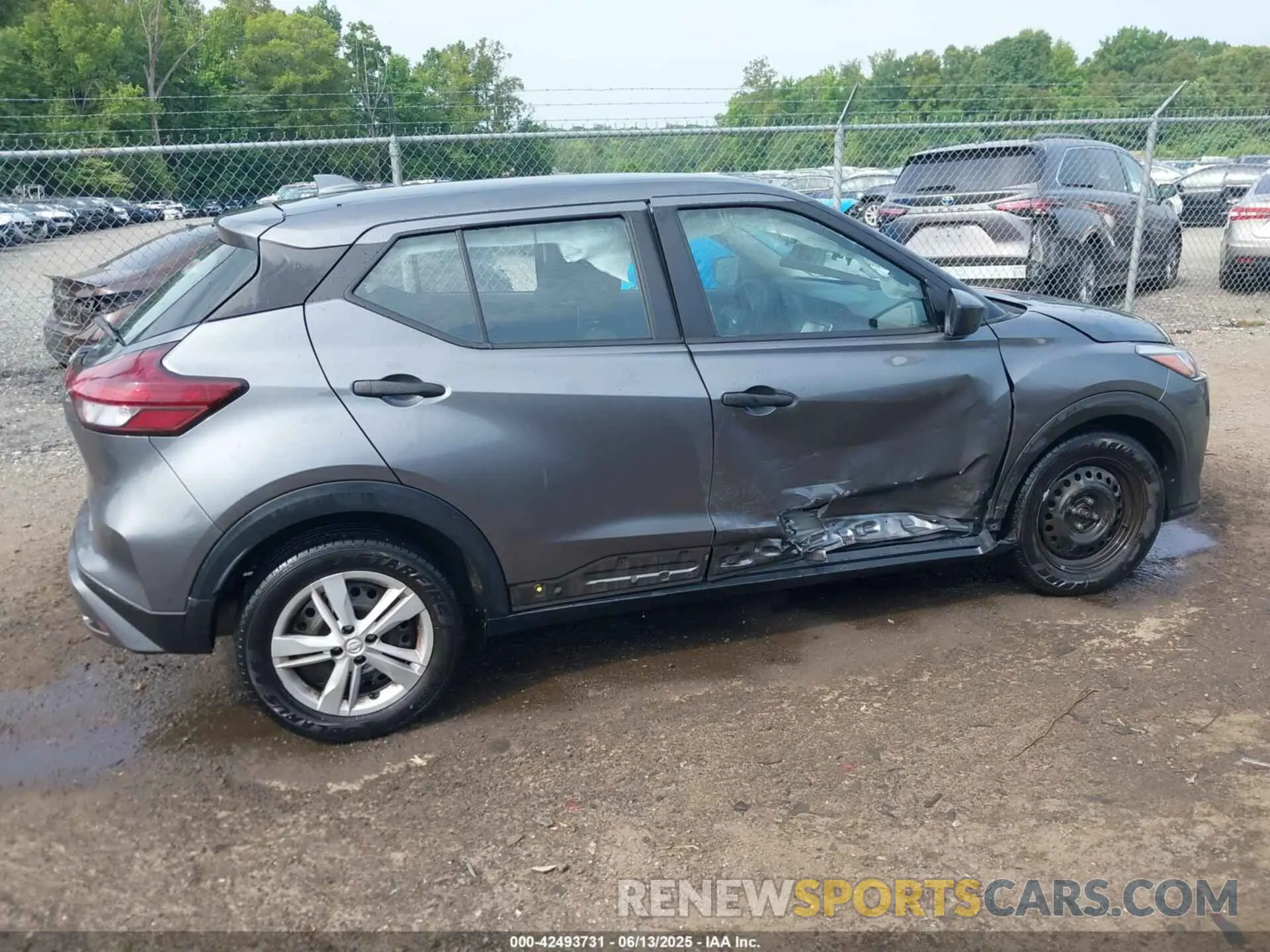 6 Photograph of a damaged car 3N1CP5BV6PL528866 NISSAN KICKS 2023