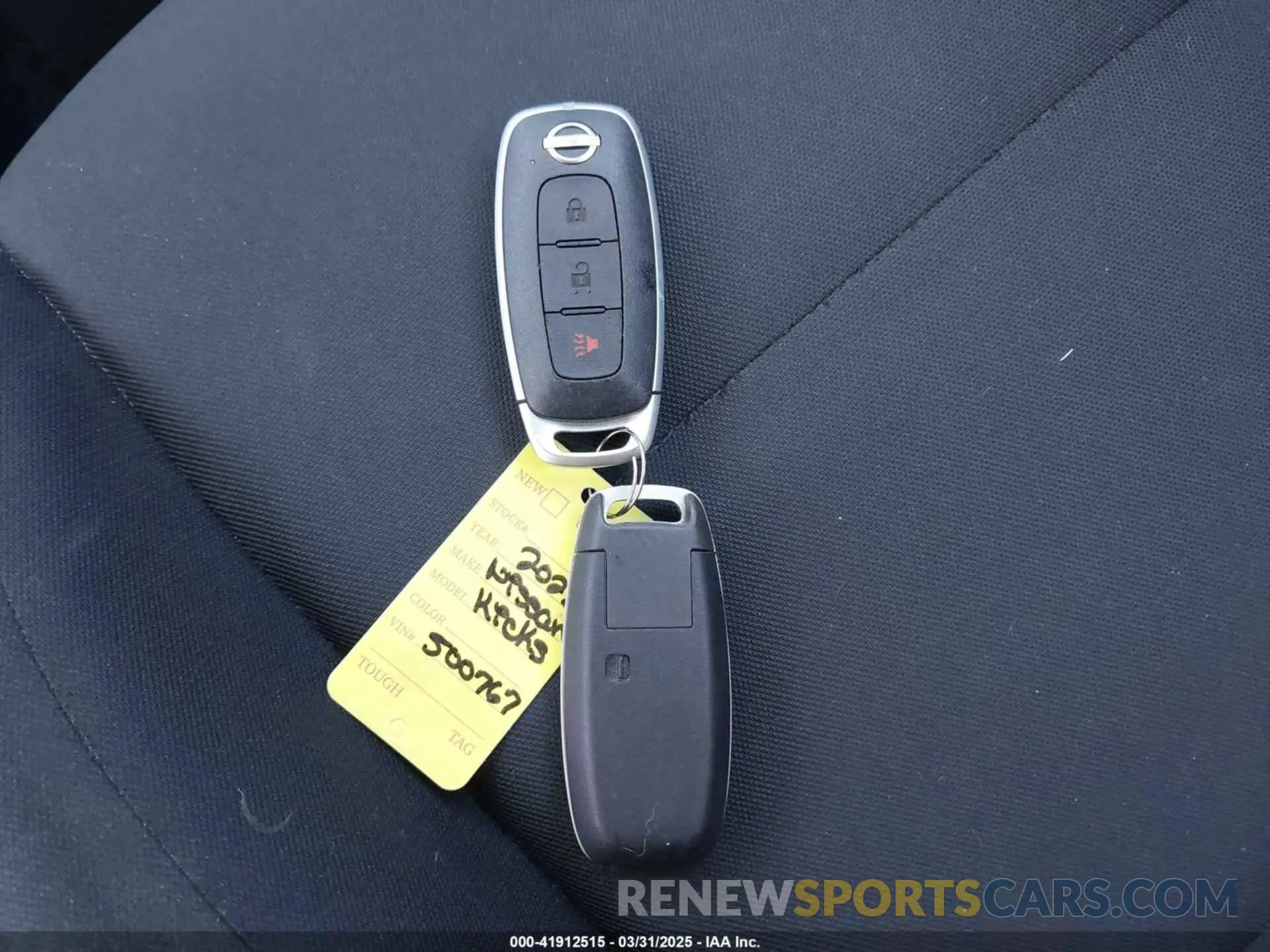 11 Photograph of a damaged car 3N1CP5BV7PL500767 NISSAN KICKS 2023