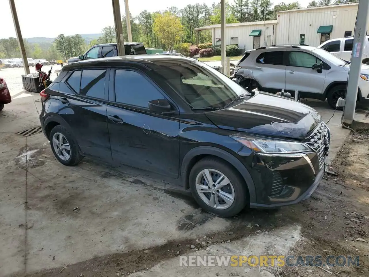 4 Photograph of a damaged car 3N1CP5BV7PL505032 NISSAN KICKS 2023