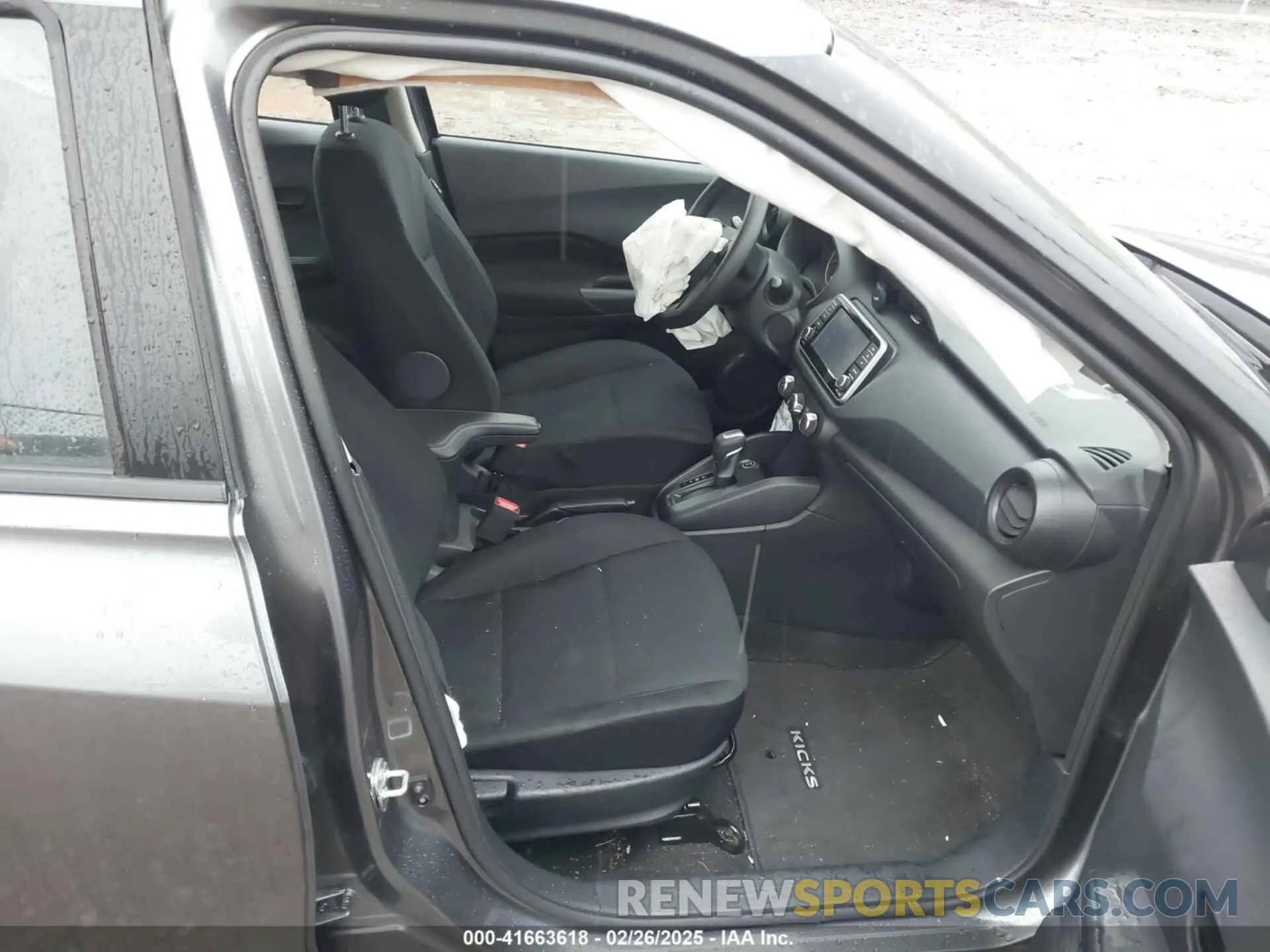 5 Photograph of a damaged car 3N1CP5BV7PL570740 NISSAN KICKS 2023