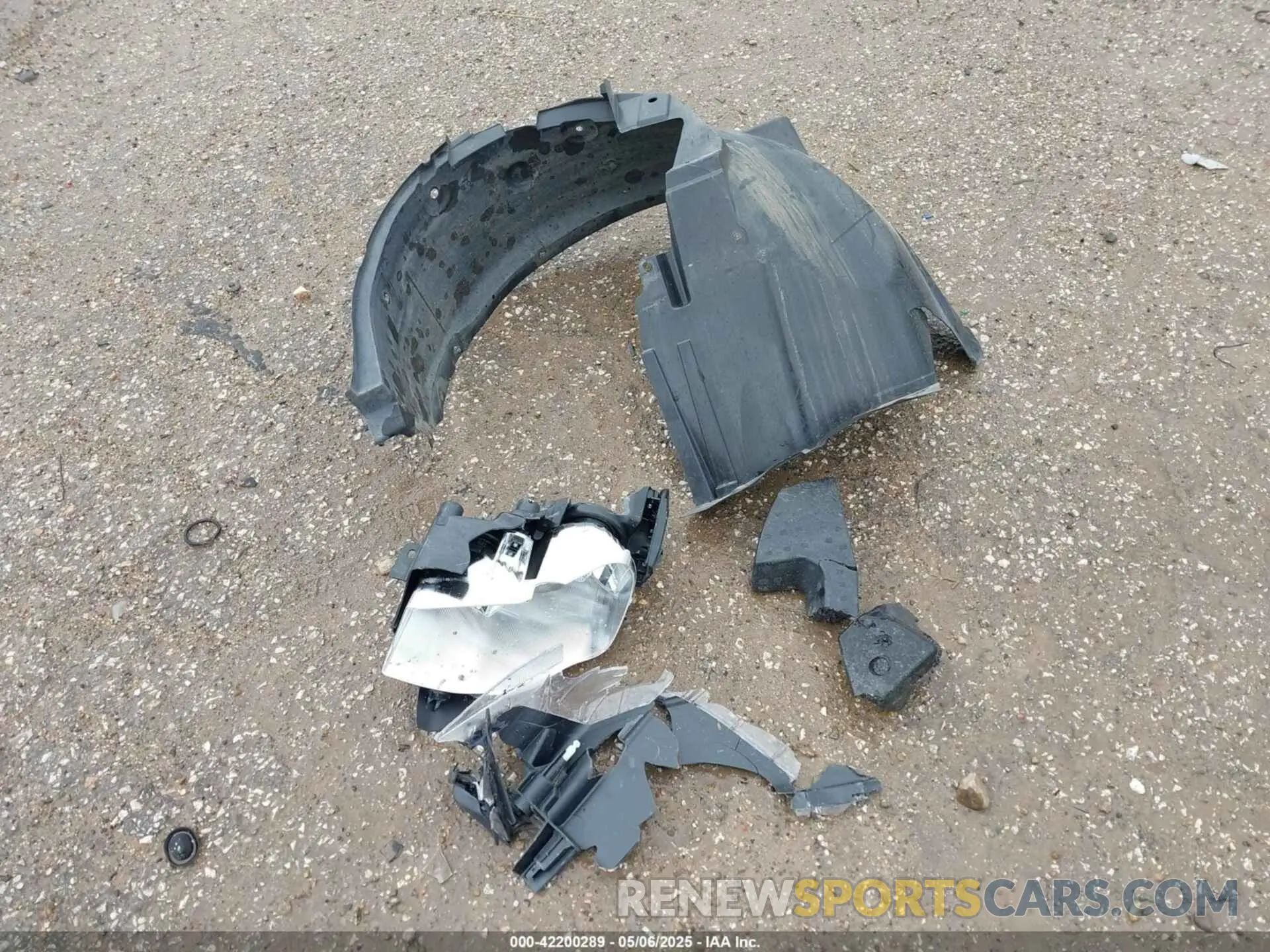 12 Photograph of a damaged car 3N1CP5BV8PL560718 NISSAN KICKS 2023