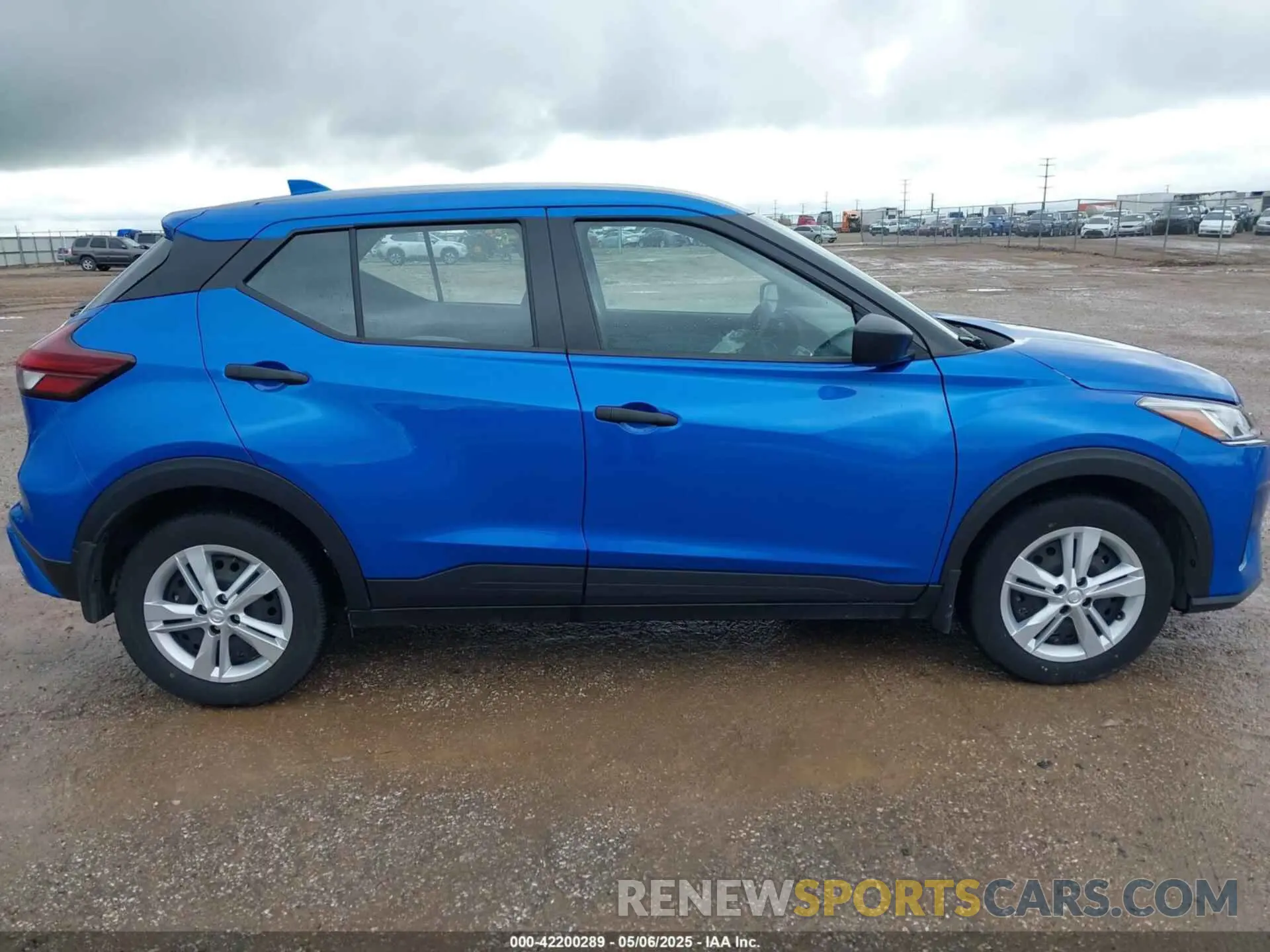 14 Photograph of a damaged car 3N1CP5BV8PL560718 NISSAN KICKS 2023