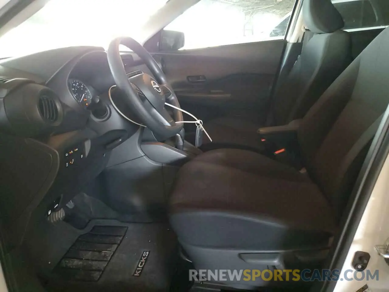 7 Photograph of a damaged car 3N1CP5BV9PL505663 NISSAN KICKS 2023