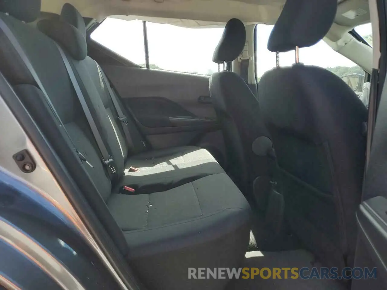 11 Photograph of a damaged car 3N1CP5BVXPL571767 NISSAN KICKS 2023