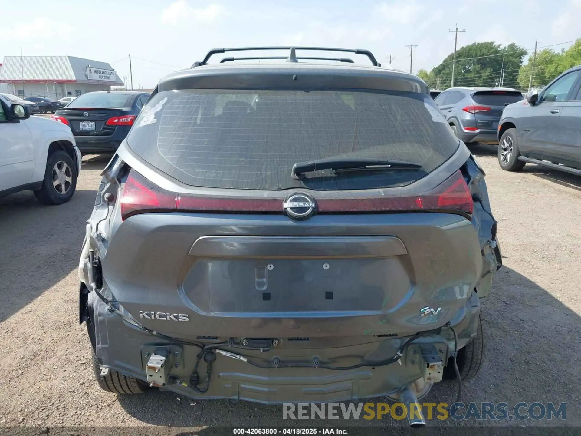 16 Photograph of a damaged car 3N1CP5CV0PL507073 NISSAN KICKS 2023