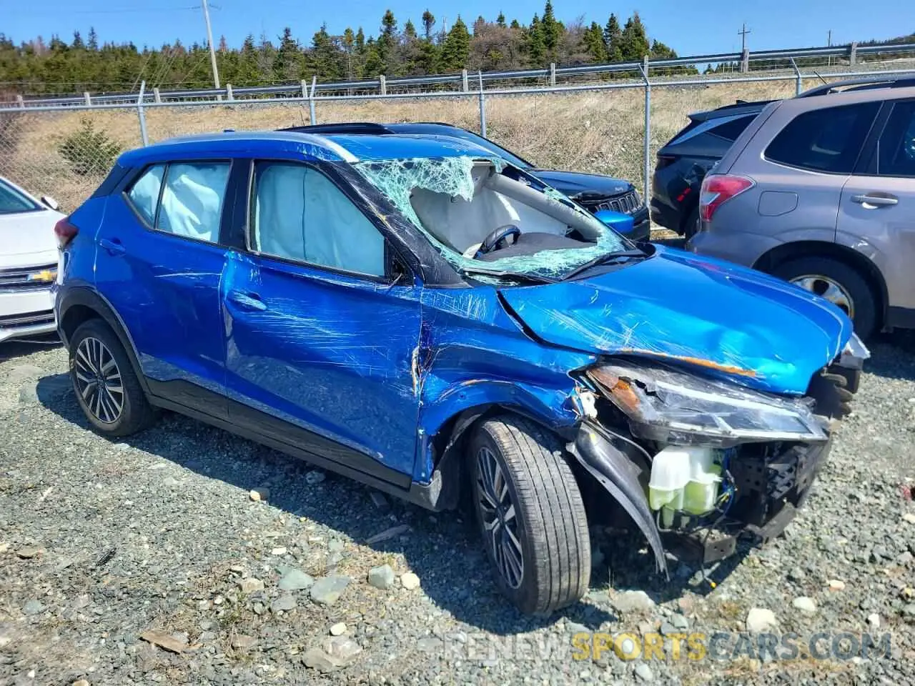 4 Photograph of a damaged car 3N1CP5CV0PL507879 NISSAN KICKS 2023