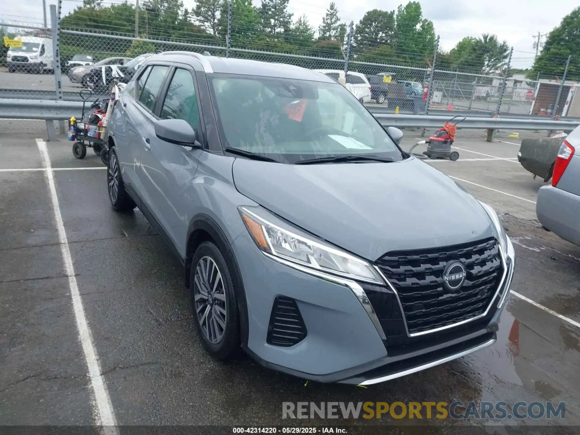 1 Photograph of a damaged car 3N1CP5CV0PL509549 NISSAN KICKS 2023