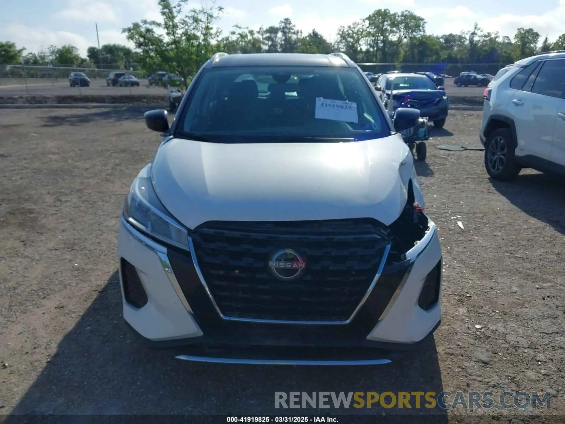 13 Photograph of a damaged car 3N1CP5CV0PL522334 NISSAN KICKS 2023
