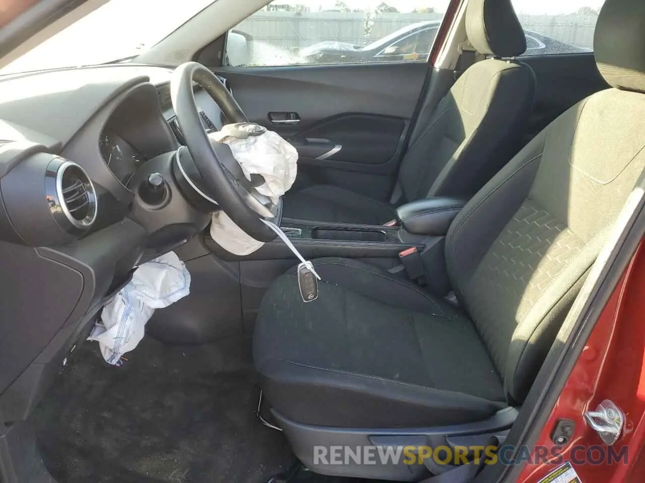7 Photograph of a damaged car 3N1CP5CV0PL557617 NISSAN KICKS 2023