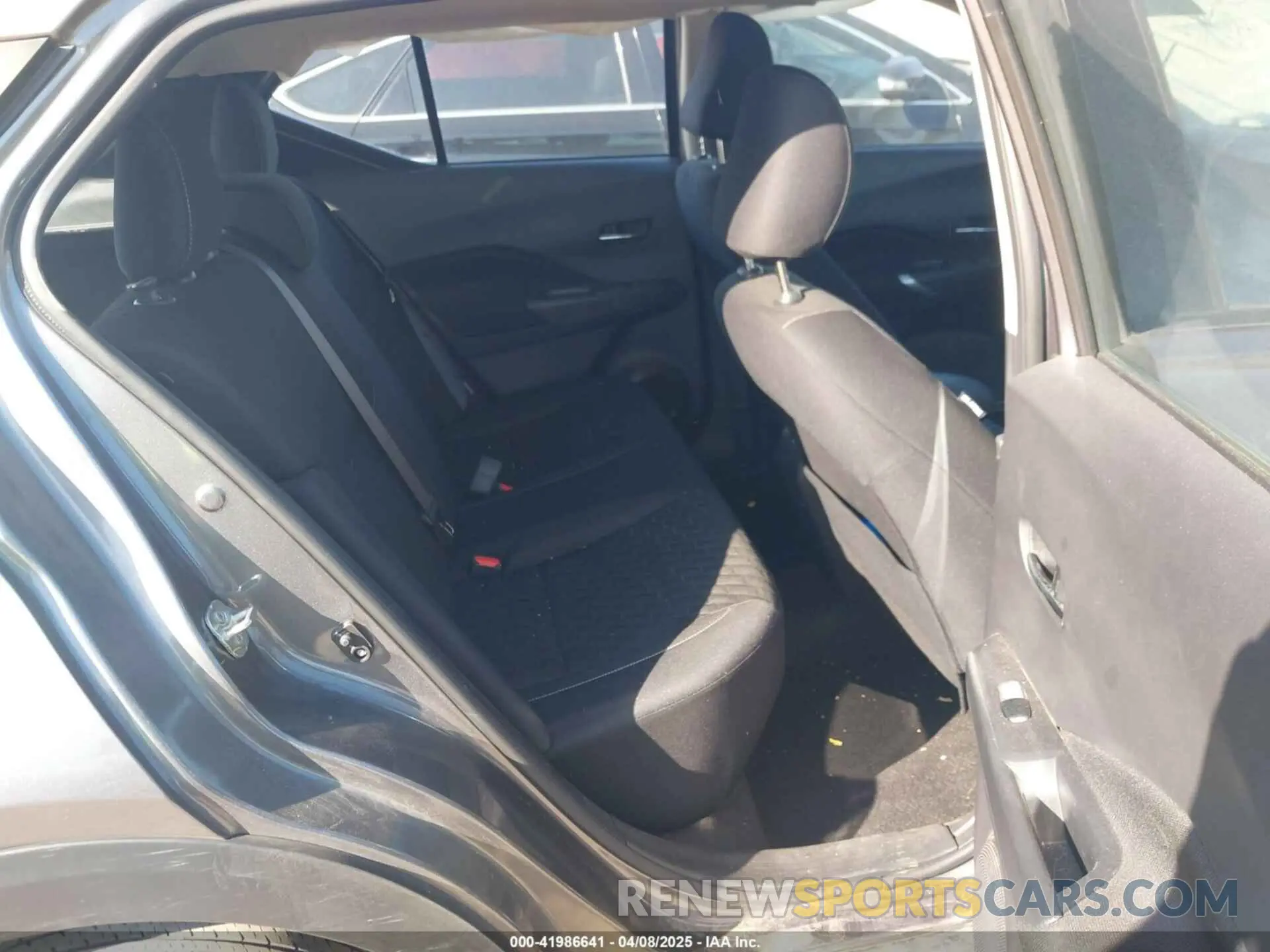 8 Photograph of a damaged car 3N1CP5CV1PL531785 NISSAN KICKS 2023