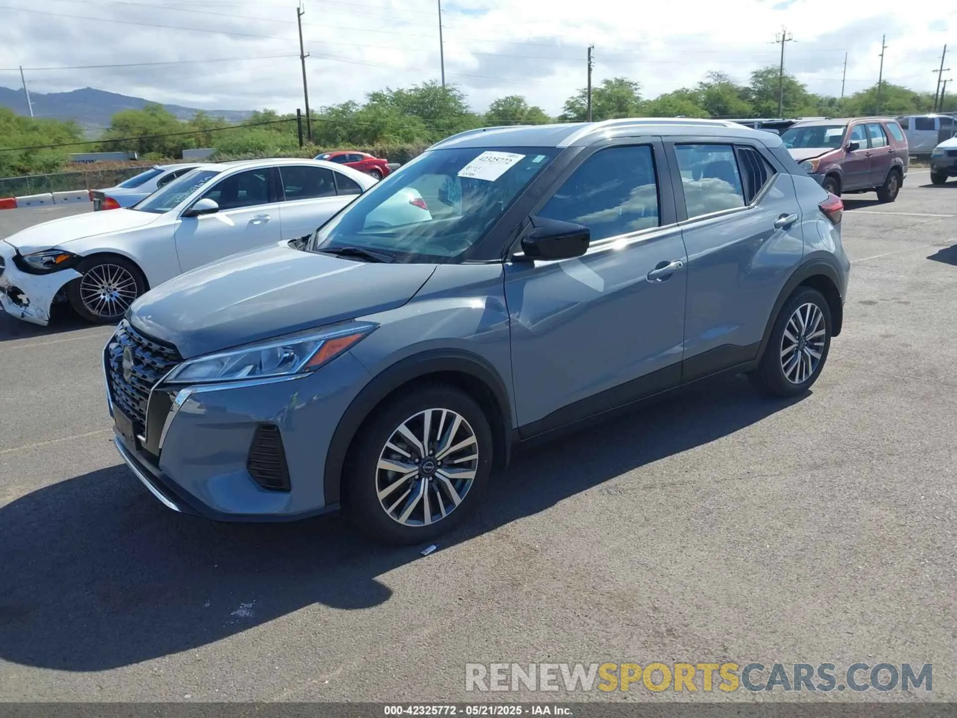 2 Photograph of a damaged car 3N1CP5CV1PL570568 NISSAN KICKS 2023