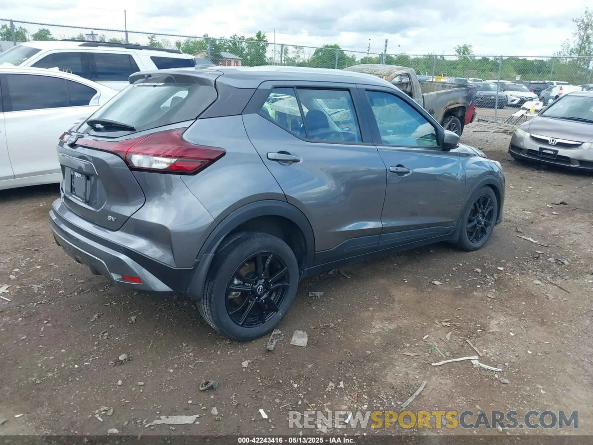 4 Photograph of a damaged car 3N1CP5CV2PL488154 NISSAN KICKS 2023