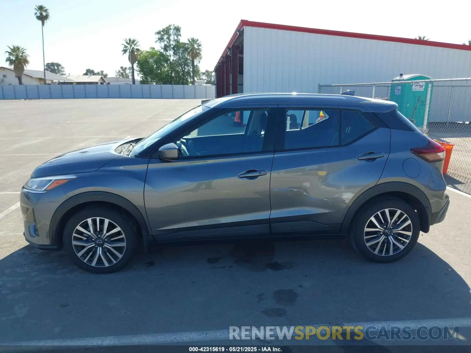 13 Photograph of a damaged car 3N1CP5CV2PL500240 NISSAN KICKS 2023