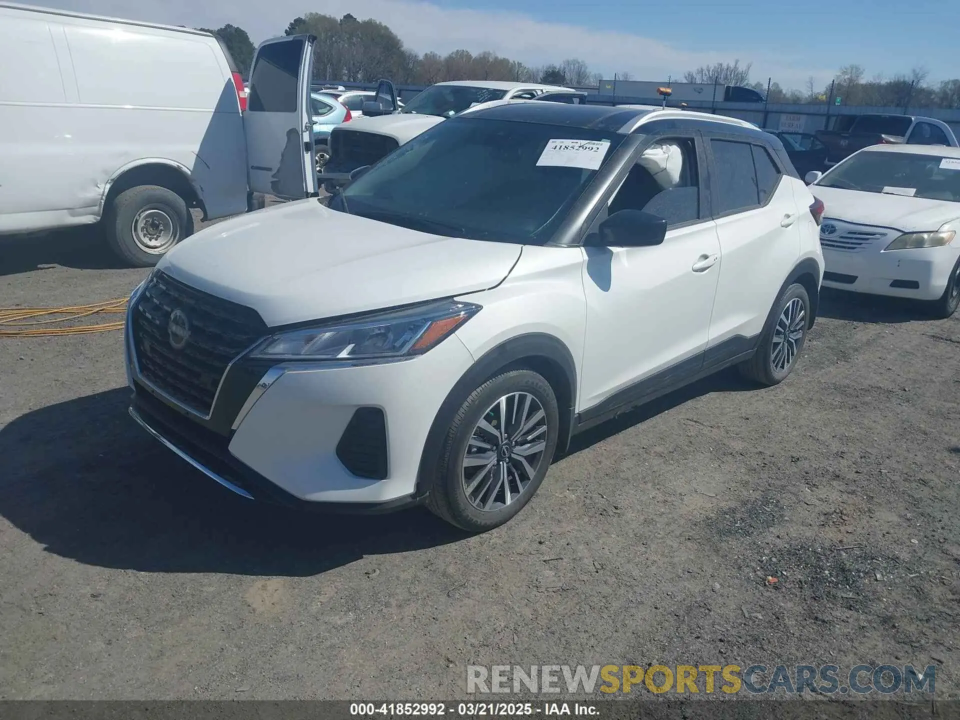 2 Photograph of a damaged car 3N1CP5CV2PL504076 NISSAN KICKS 2023
