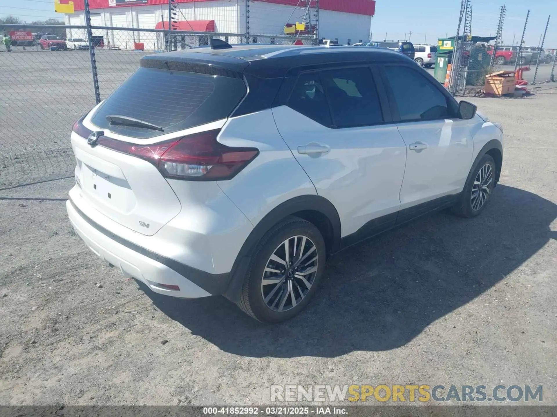 4 Photograph of a damaged car 3N1CP5CV2PL504076 NISSAN KICKS 2023