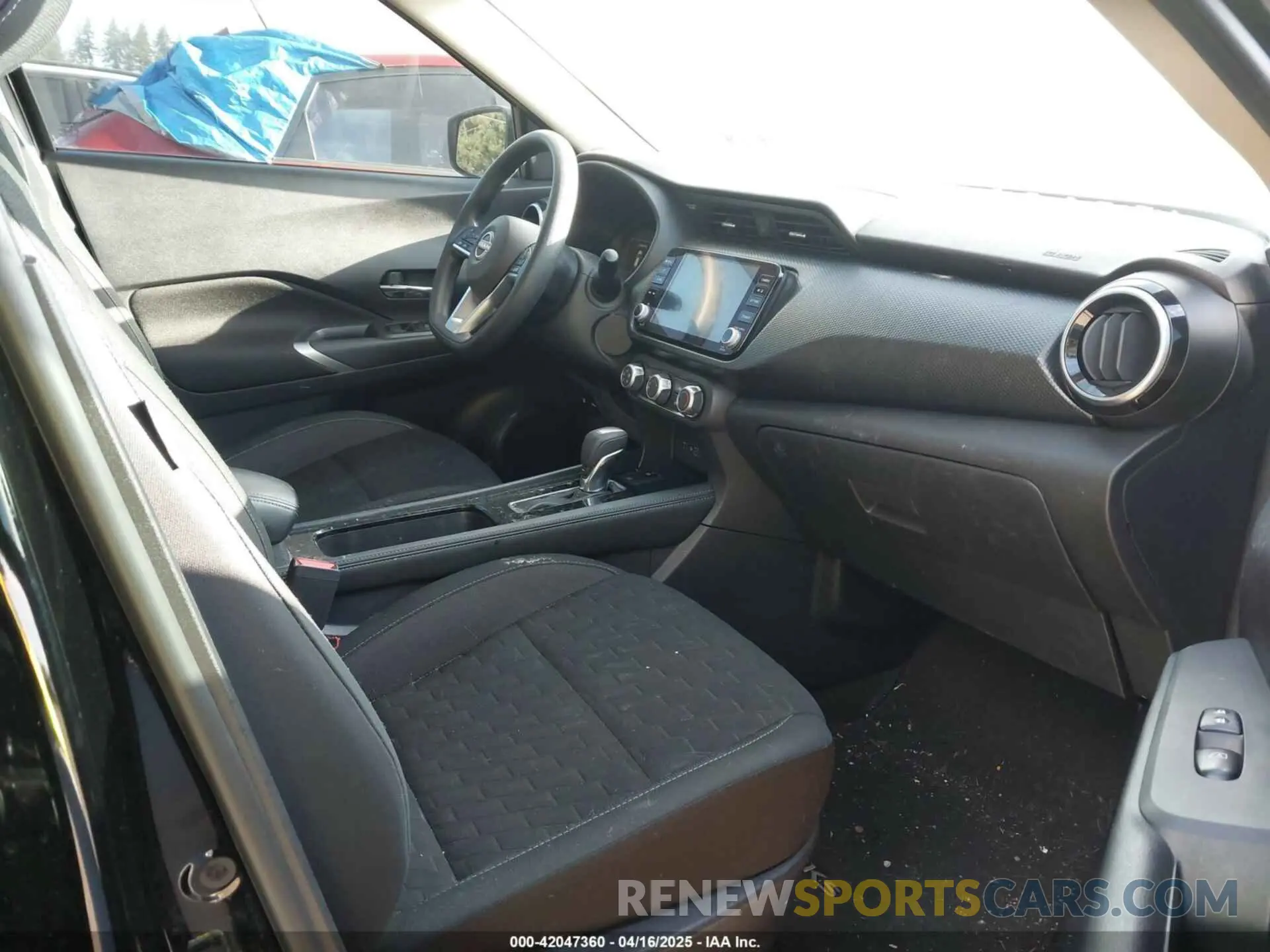 5 Photograph of a damaged car 3N1CP5CV2PL521234 NISSAN KICKS 2023