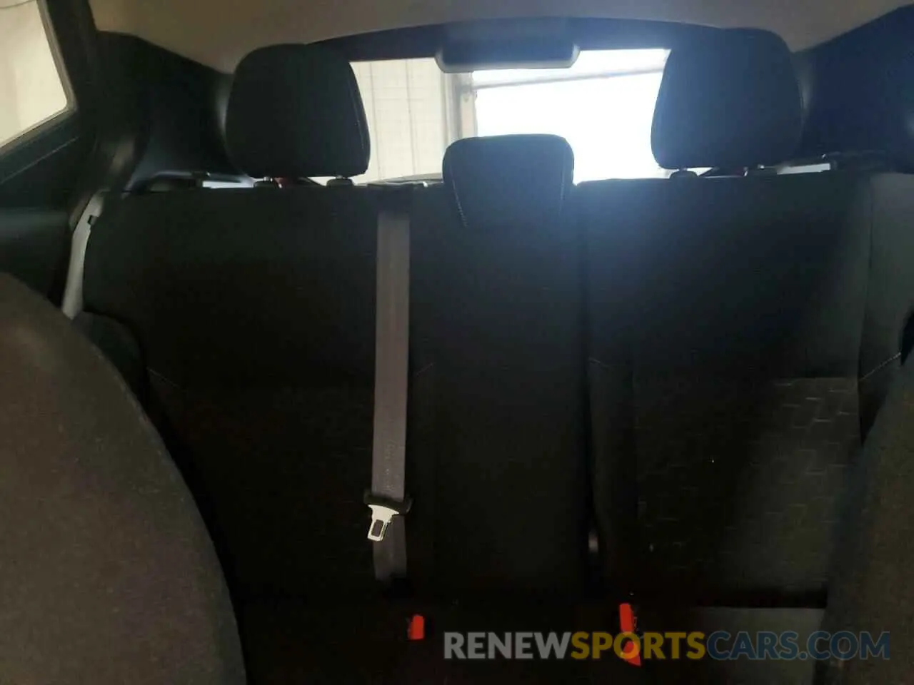 10 Photograph of a damaged car 3N1CP5CV2PL558364 NISSAN KICKS 2023