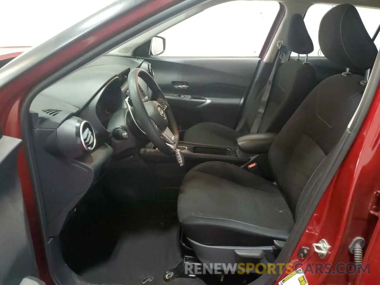 7 Photograph of a damaged car 3N1CP5CV2PL558364 NISSAN KICKS 2023