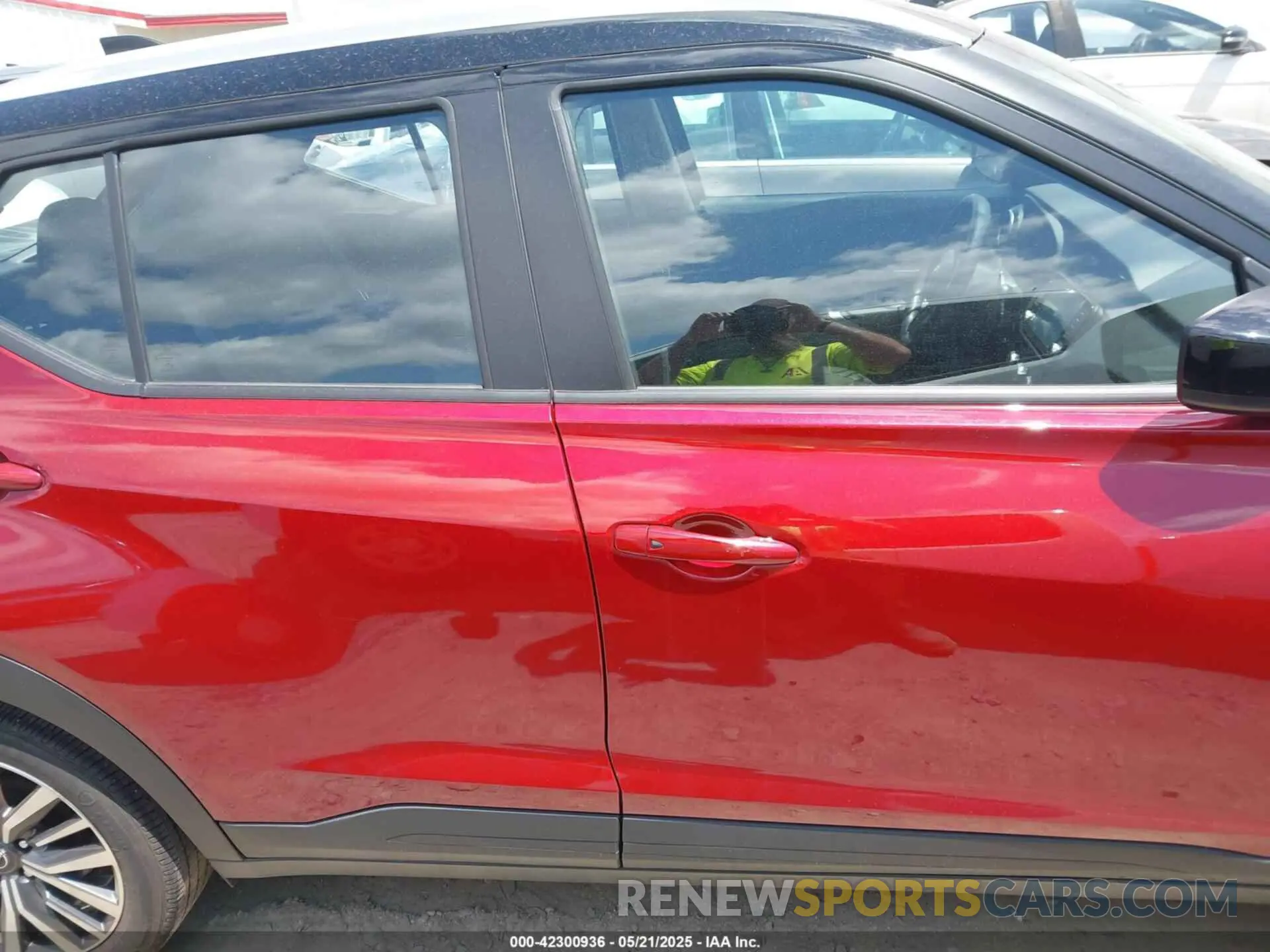 13 Photograph of a damaged car 3N1CP5CV3PL482704 NISSAN KICKS 2023