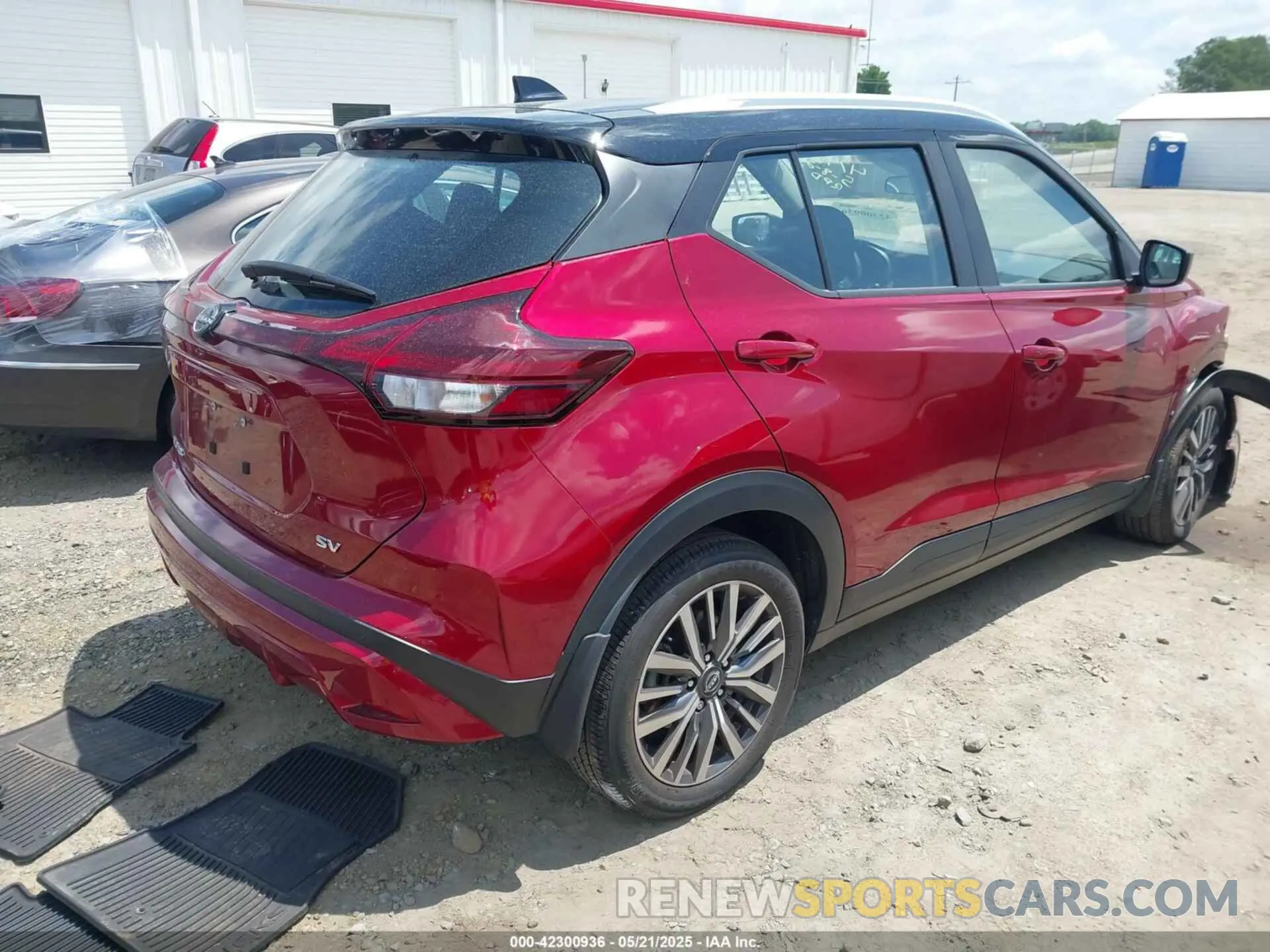 4 Photograph of a damaged car 3N1CP5CV3PL482704 NISSAN KICKS 2023