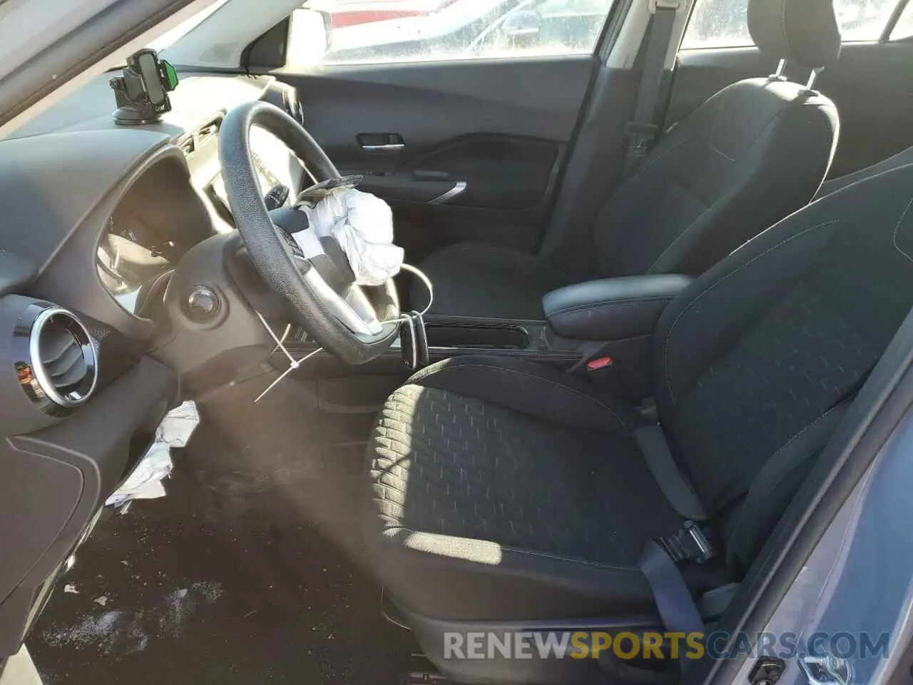 7 Photograph of a damaged car 3N1CP5CV3PL485294 NISSAN KICKS 2023